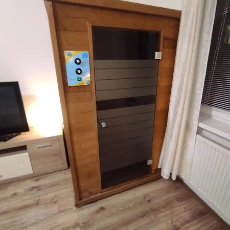 דירה Silent Flat With Sauna In The Centre Of Bratislava, 7min Walking Distance To Downtown ברטיסלאבה